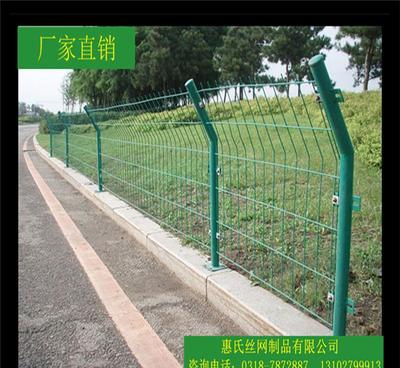 四川護欄網(wǎng) 安全防護的堅固屏障