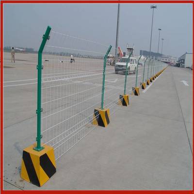 武漢鐵路護欄網(wǎng)價格分析及選購指南